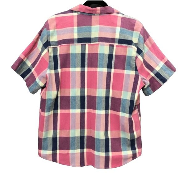 Vintage textured pink plaid short sleeve button down shirt - Picture 3 of 8